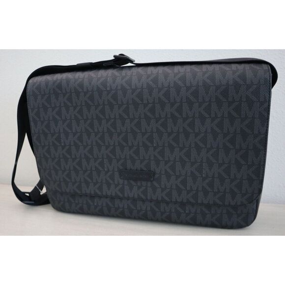 Michael Kors 87F2LEVM2B Unisex Black "MK" Logo Everett Flap Messenger Bag - Picture 9 of 13